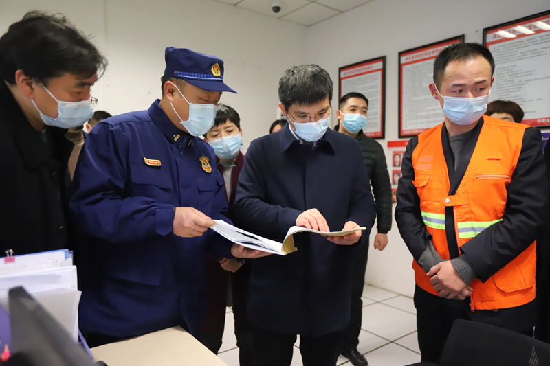 晏勇开展节前安全生产和疫情防控检查